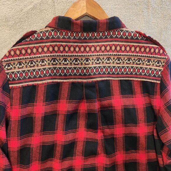 Altar'd State Womens Red Black Fair Isle Trimmed Button Up Shirt Size M Western - Picture 8 of 12